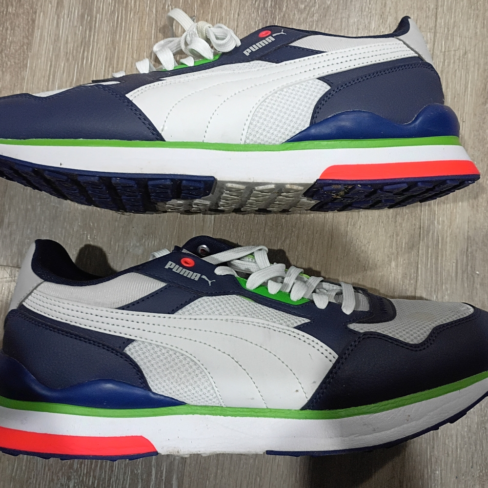 Puma Men's Navy, White, and Green Sneakers